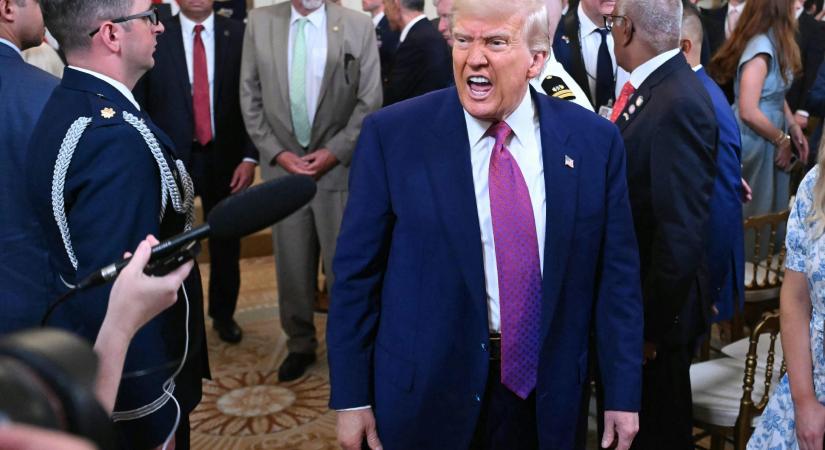 Financial Times: Trump országa egyre jobban hasonlít Magyarországra vagy Törökországra