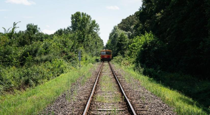Éjjel elgurult egy vonat Mátészalkáról, mozdonyvezető nélkül
