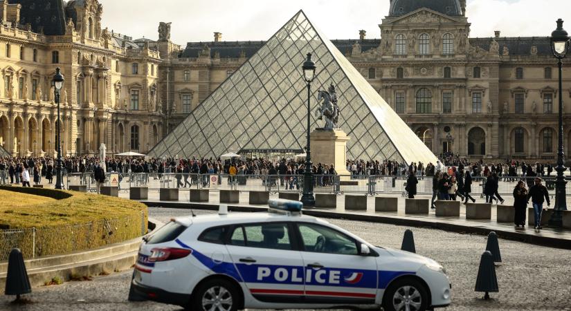 Elfogták a Louvre-i ékszerrablás két elkövetőjét – A százmilliós kincseknek azonban nyoma veszett
