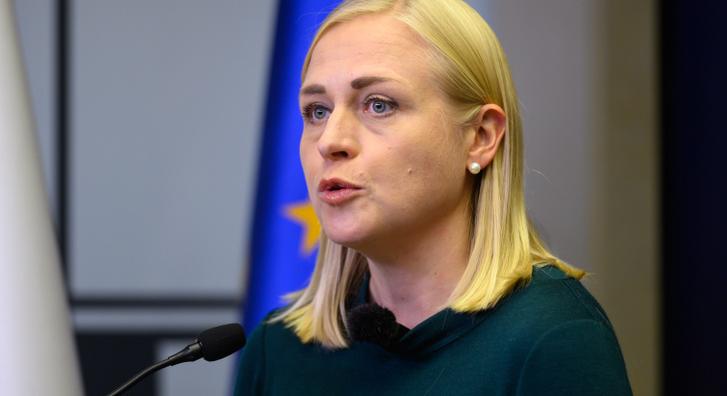 Finn külügyminiszter: még nagyobb nyomást kellene gyakorolni az oroszokra