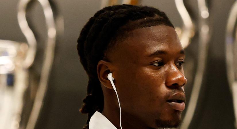 Transzferdíj nélkül elengedi a Real Madrid Eduardo Camavingát?