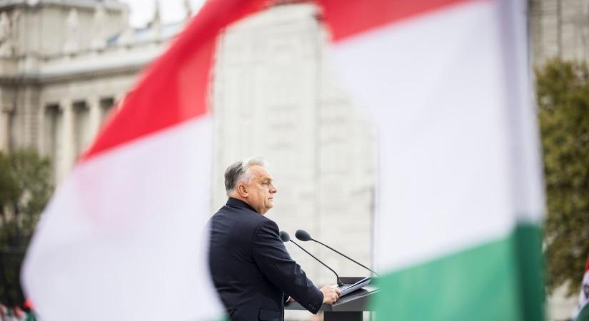 „Tisztelet a hősöknek!” - videóval üzent Orbán Viktor
