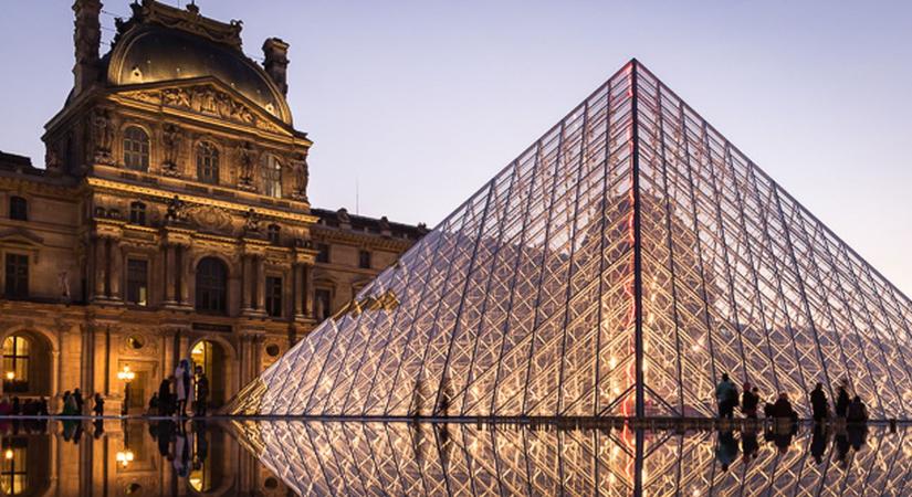 Louvre-rablás: őrizetbe vettek két embert