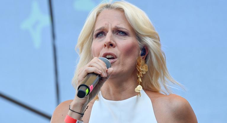 „Miért nem szégyelled magad, Feró?” – Wolf Kati is kiakadt a Beatrice énekesére