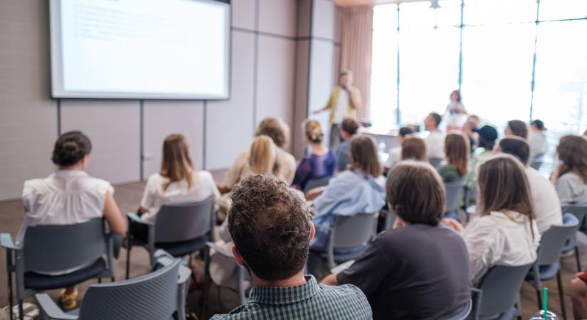 Fenntarthatósági konferenciát rendeztek Pécsen