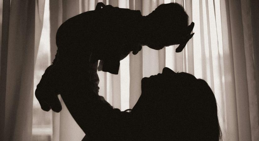 Teljes döbbenet: véletlenül apja volt szeretőjéről nevezte el lányát egy anya