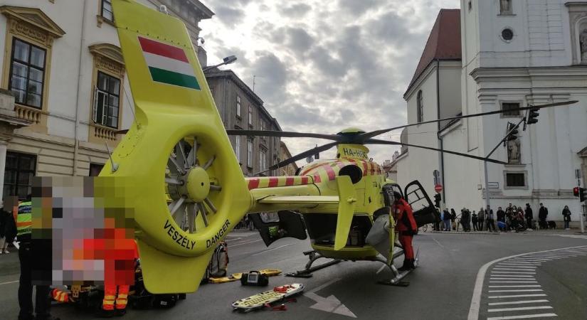 Mentőhelikopter, helyszíni újraélesztés és türelmetlen sofőr - az elmúlt hét balesetei