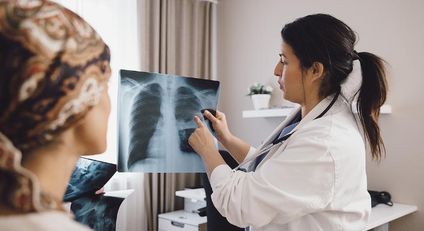 Forradalmi áttörés a rák kezelésében: a megterhelő kemo helyett jöhet a fényterápia