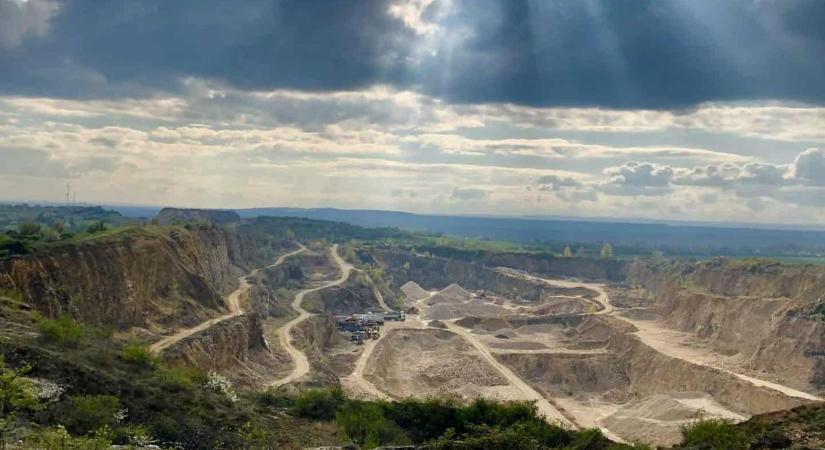 A Seuso-kincs véres árnyékában – Katonák, ládák és árulás a világháborús frontvonalon