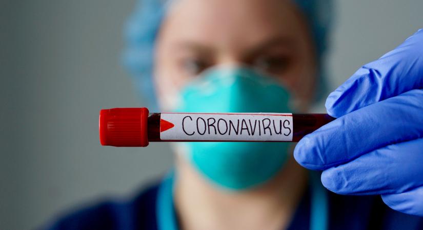 Koronavírus – Szlovákiában csaknem tízezer új fertőzöttet regisztráltak a hétvégi országos tesztelésen