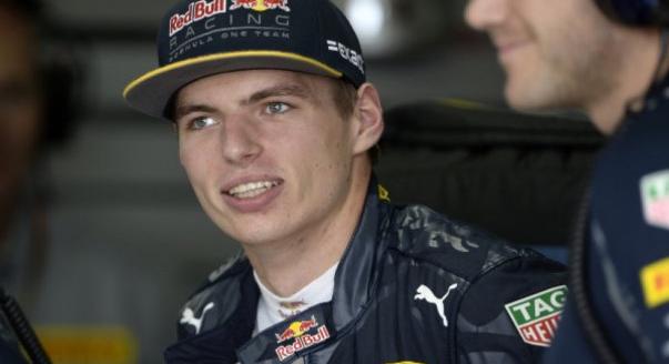 F1-Archív: Verstappen visszafogja magát
