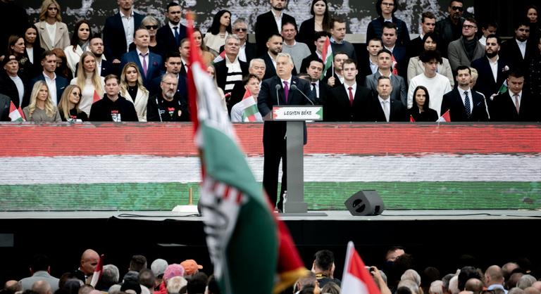 Fodor Gábor: A Fidesznél az előny, de a mérkőzés és a játszma is még döntetlen