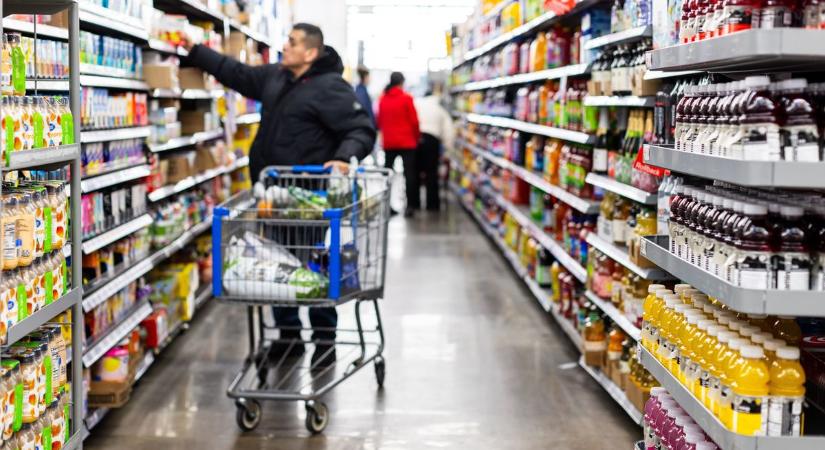 Elég volt: kivonul az ország egyik legnagyobb boltja Romániából, már keresik rá a vevőt – örülhet a Lidl