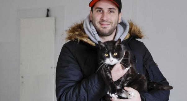 Sütizz és jótékonykodj Kiss Norbival a Hello Cukiban