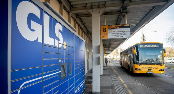 Már ennyire be vagyunk "GLS-ezve"