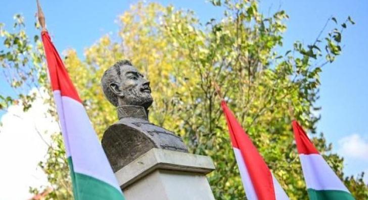 A magyar kultúra nem létezhet Érsemjén, Széphalom, Kassa, Nagyszalonta, Farkaslaka és Szabadka nélkül