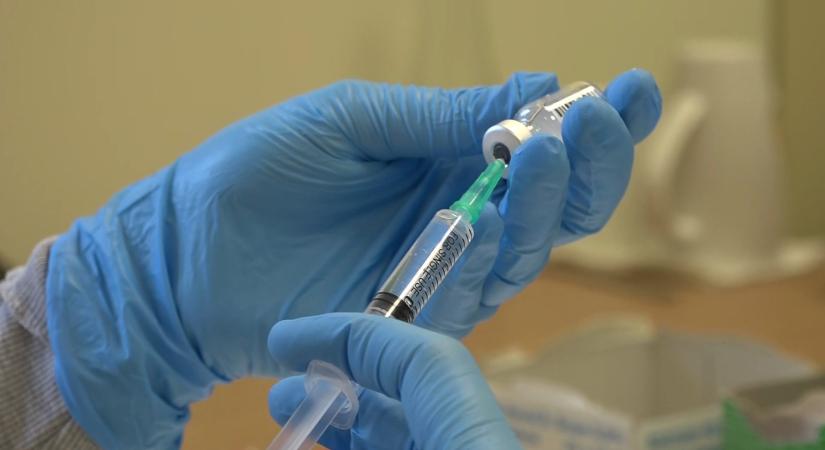 Országszerte elérhető és igényelhető ingyenesen az influenza elleni védőoltás