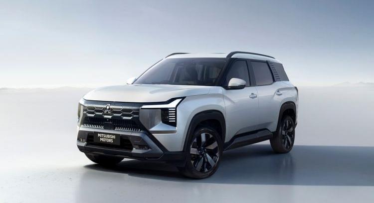 Mitsubishi Destinator: új hétüléses SUV ASEAN-piacokra