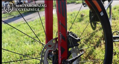 Kerékpárost gázolt egerben - megállapodtak