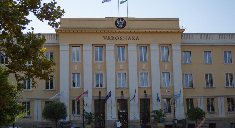 Meghívó - Közmeghallgatás