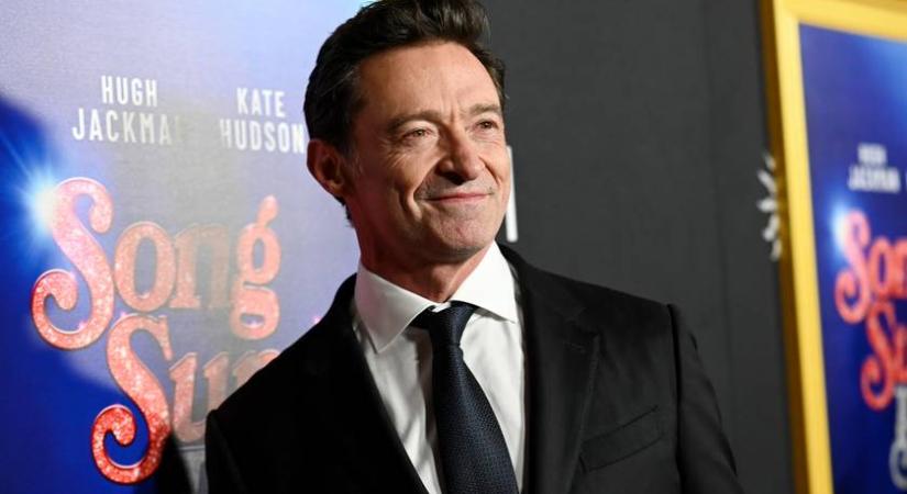Hugh Jackman először lépett barátnőjével a vörös szőnyegre: Sutton Fosterrel csalta korábban a feleségét