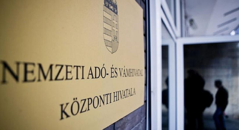 Komoly vasazót kaptak el a NAV-osok Szentgotthárdon