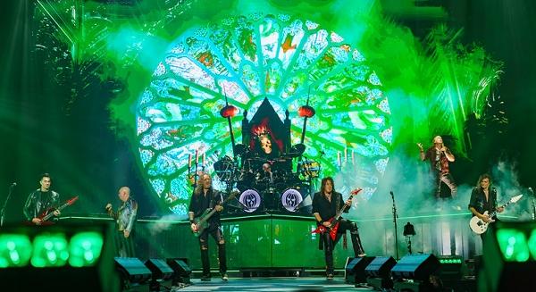 A tökök sosem alszanak: Helloween 40 éves jubileum az Arénában (koncertbeszámoló) – 2025.10.26., Budapest Aréna