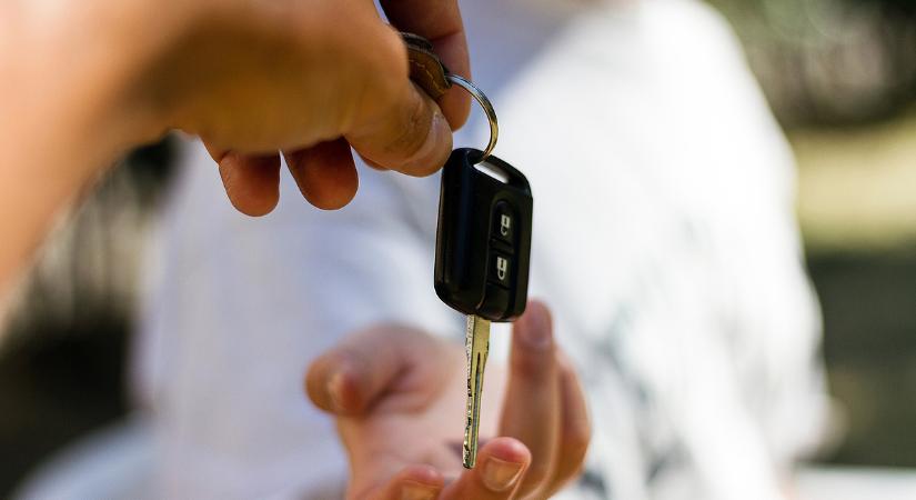Még mindig a sötét oldalon vagyunk – így trükköznek az autónepperek