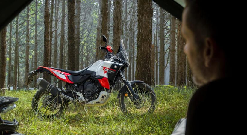 Megújult a Yamaha Ténéré 700 World Raid - Szintet lépett a sivatagi célszerszám