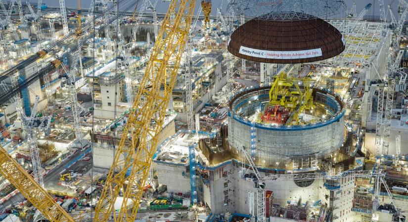 Atomreaktorba esett egy munkás Amerikában