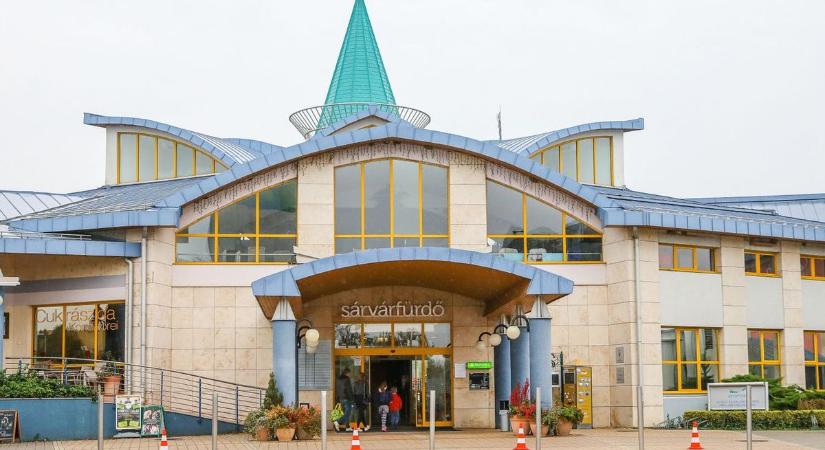 Ilyen menő csúszdapark épül a sárvári fürdőn - videón mutatjuk a látványterveket