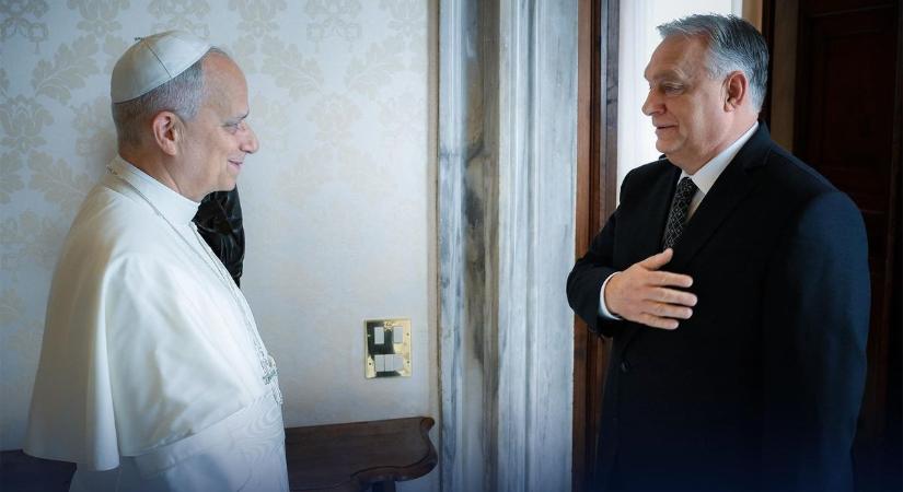 Itt az első hivatalos fotó Orbán Viktorról és XIV. Leó pápáról