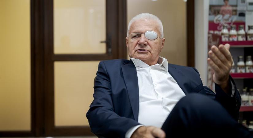 A szívószálpápa megnevezte a hatalom legújabb, legfelháborítóbb fegyverét