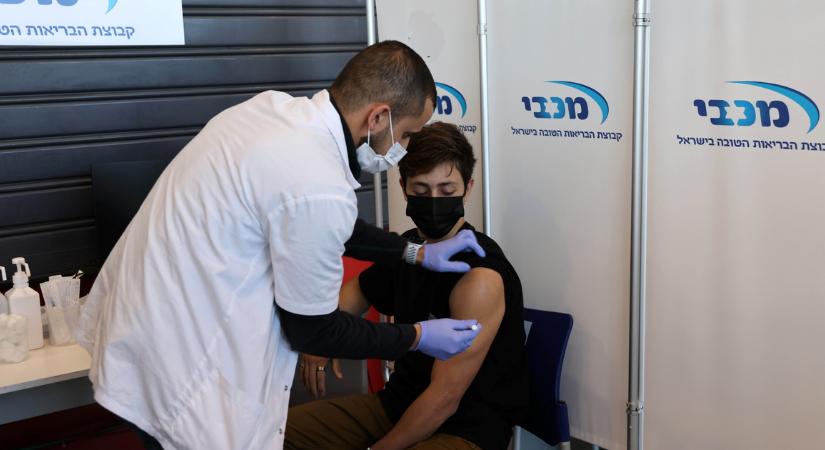 Izraelben már a 18 éven aluliakat oltják, februárban újraindítanák a gazdaságot