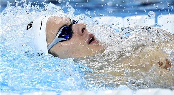 Világcsúcsot úszott Kós Hubert