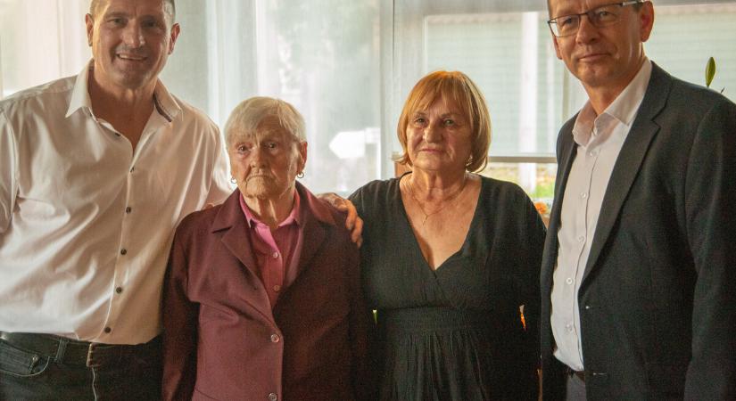 Kilenc évtized a család és a munka tiszteletében