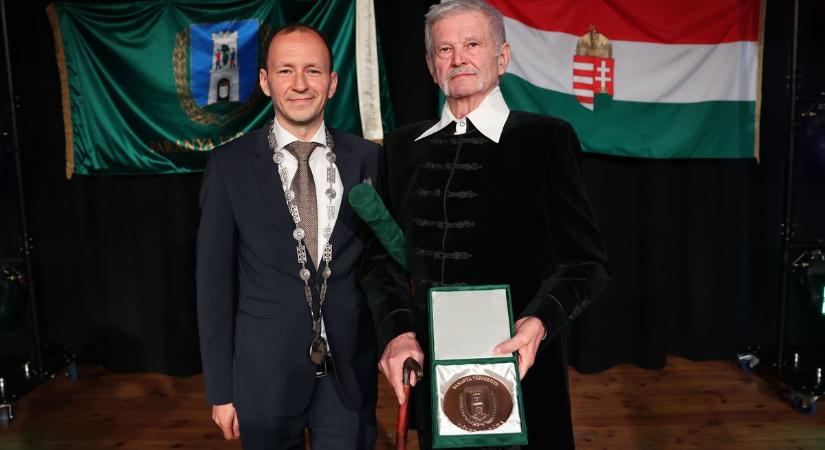 Papp Lajos professzor lett a vármegye díszpolgára – GALÉRIA