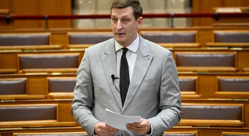 „Hiába rikoltozzák, hogy Szlava Ukrajini, a mi válaszunk: Dicsőség Magyarországnak!”