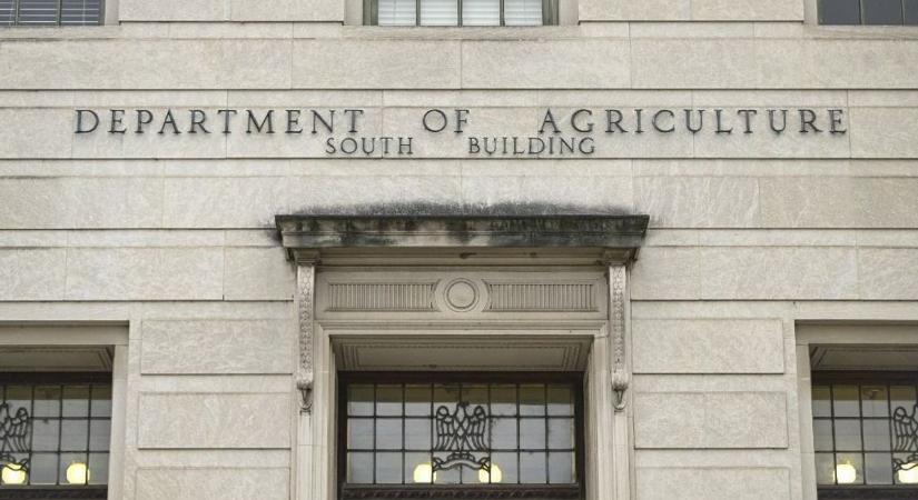 Trump működését akarták gáncsolni, de közben a szegényekbe rúgtak bele a demokraták