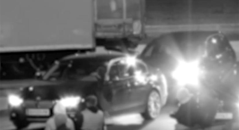 „Hívd őket nyugodtan” – így reagáltak a gyorsulók, mielőtt megérkeztek a rendőrök