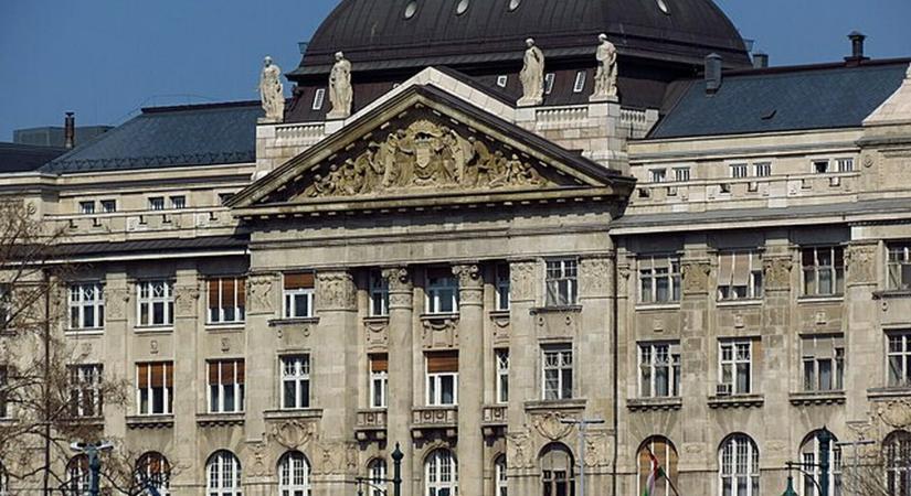 Rákosrendező arab befektetője vette meg a Belügyminisztérium épületét