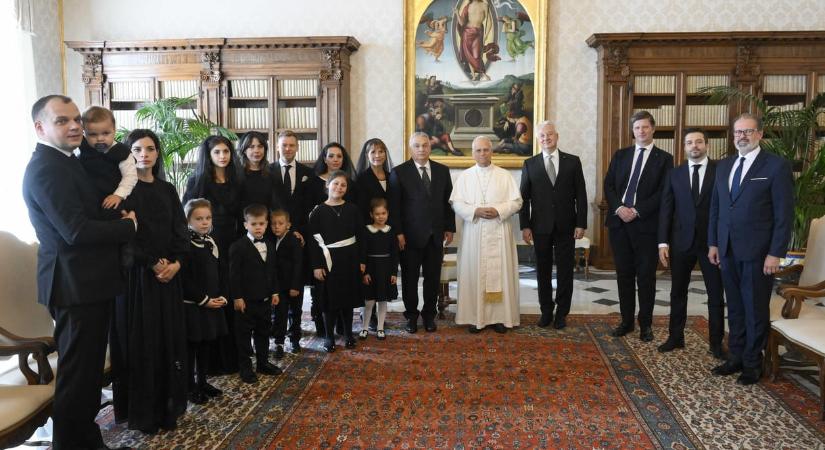 Képek: Tiborcz István és Orbán Ráhel is elkísérte Orbán Viktort XIV. Leó pápához