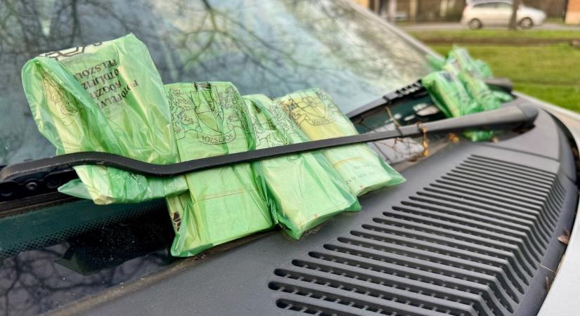 Hivatalos döntés: eltörölte a bíróság a magyar nagyváros parkolási rendszerét – még néhány hét és nem kell fizetni érte