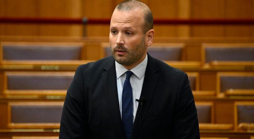 A Tisza Párt „elsorvasztaná a vidéki kis kórházakat”