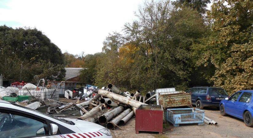 Bődületes bukás: nem kicsiben „vasazott” - fotó!