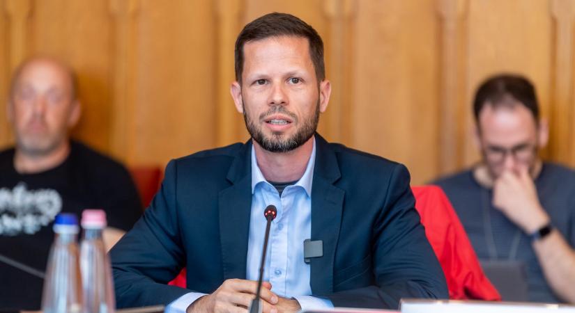 Tordai Bence első fokon pert nyert a hatvanpusztai műemlékrombolás ügyében