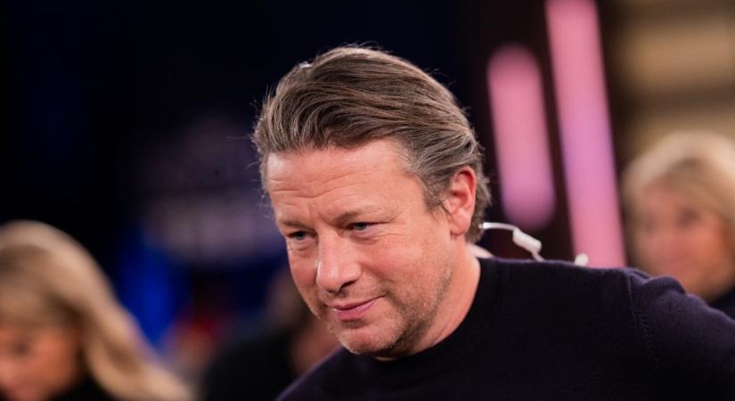 Ő Jamie Oliver ritkán látott fia, River, aki már majdnem olyan magas, mint édesanyja, Jools