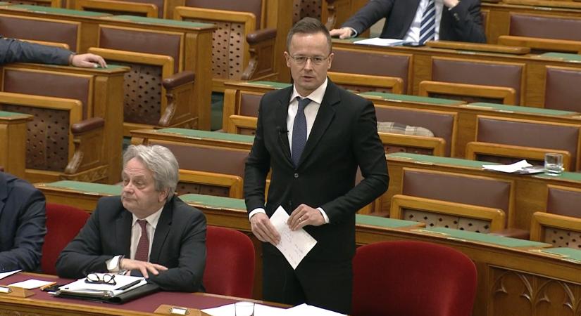 Szijjártó Péter: Az EU nyíltan készen áll hazánk energiaellátásának kinyírására