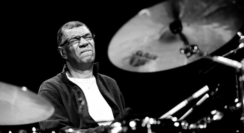 Sokoldalú jazzdobos – Jack DeJohnette halálára