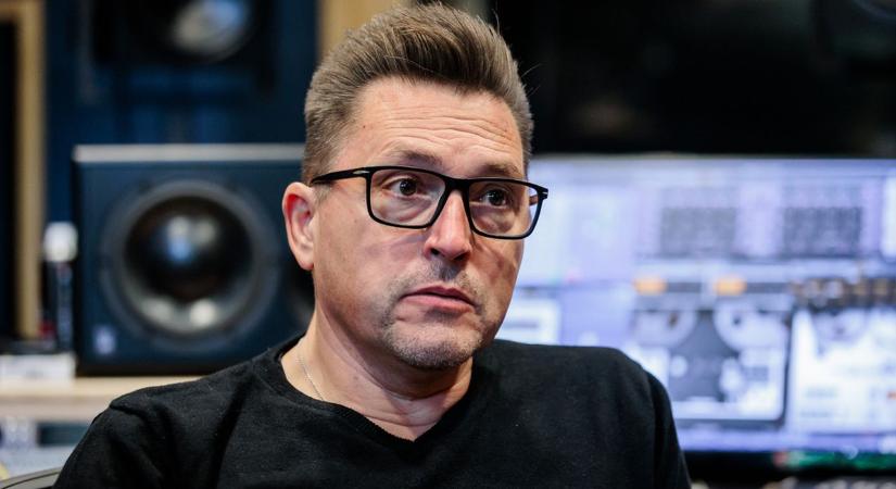 Hatalmasat bukott a mozikban az Ákos-film